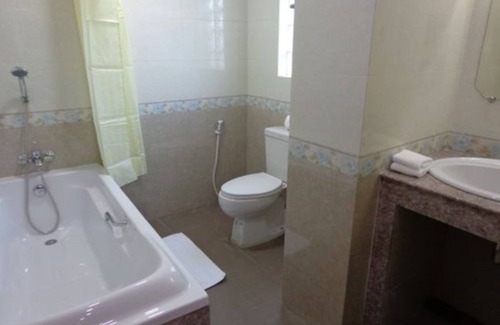San Chaung Hotel | Royal Khattar Hotel