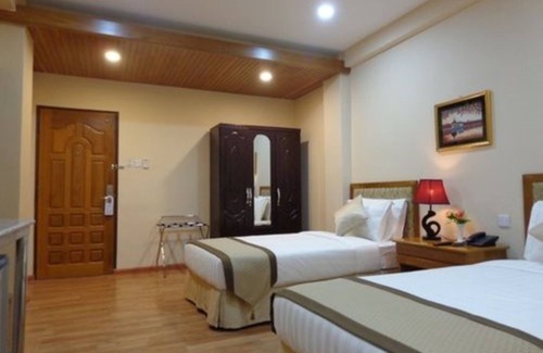 San Chaung Hotel | Royal Khattar Hotel