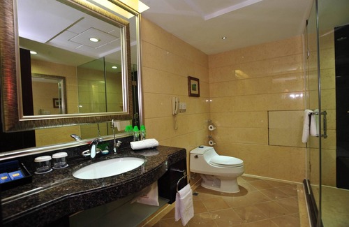 Shiqiao Hotel | Royal Marina Plaza