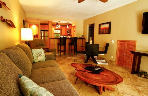 Kihei Condo | Royal Mauian - Remodeled 2 bed/2 bath ground floor - Tri-zone Air Conditioning