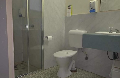 Allenstown Hotel | Royal Motel Rockhampton