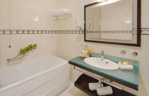 Babin Kuk Hotel | Royal Neptun Hotel
