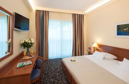 Babin Kuk Hotel | Royal Neptun Hotel