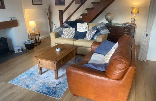 Amlwch House | Royal Oak Cottage