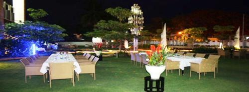 Kamalapur Hotel | Royal Orchid Central Kireeti Hampi, Hospet