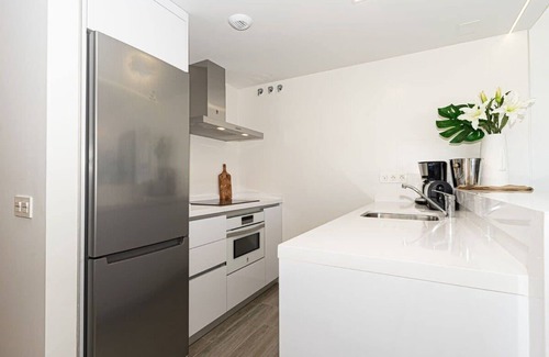 Chimenea Apartment | Royal Palm Summary: A