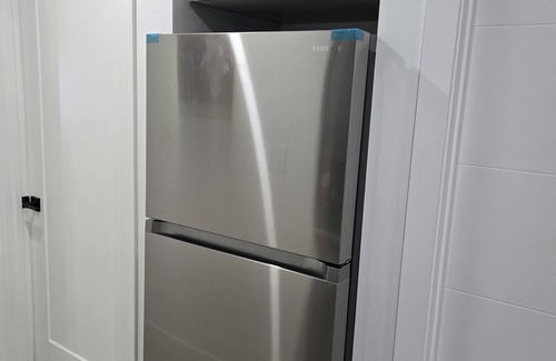 Southwest Edmonton House | Royal Palace-2Bedrooms Garage Guest Suite Near Airport