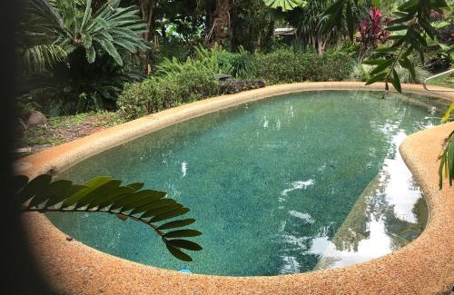 Mission Beach House | Royal Palm Cottage, Entire two bedroom 2 bathroom house with Pool