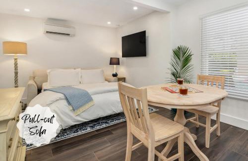 Bel Air Apartment | Royal Palms Estate