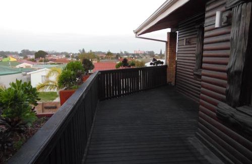 Port Elizabeth House | Royal Palms Guest House