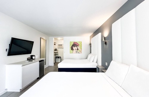 East Fort Lauderdale Hotel | Royal Palms Resort & Spa