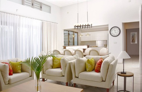 Port Chambly Villa | Royal Park Villa De Luxe 3 Chambres