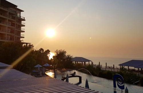 Ban Chang Resort | Royal Phala Cliff Beach Resort