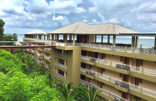 Ban Chang Resort | Royal Phala Cliff Beach Resort