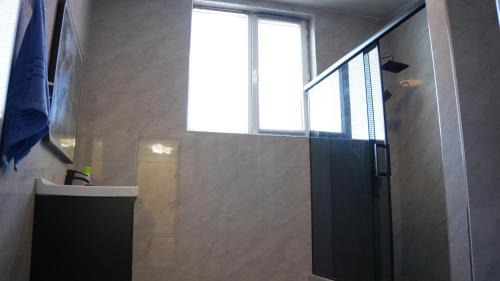 Shymkent House | Royal Pool Cottage