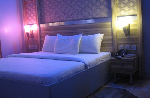Ilorin Hotel | Royal Rock Hotel