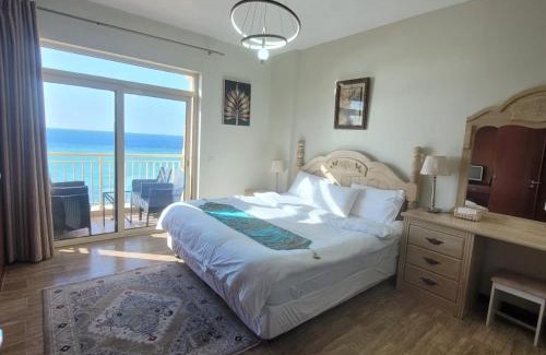Bay La Sun Apartment | Royal Beach Apartment