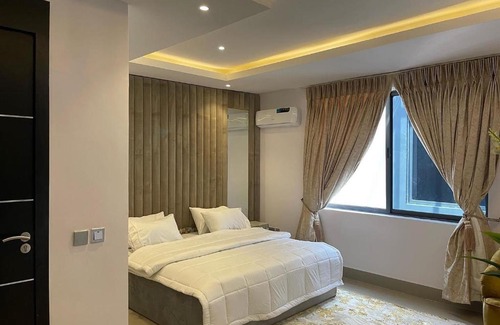 Ofin Apartment | Royal Shortlet Service Apartments