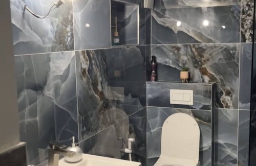 Livry-Gargan Apartment | Royal spa