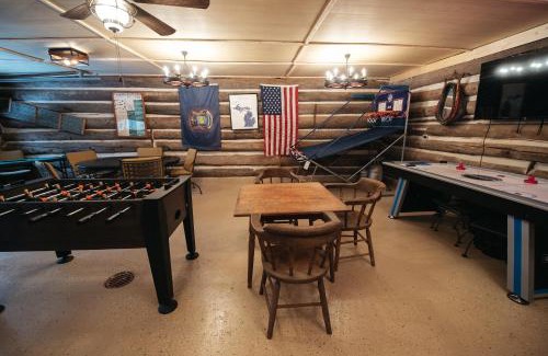Grayling Hotel | Royal Stag Ausable
