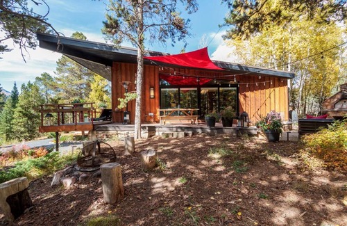 Weisshorn House | Royal Tiger Retreat