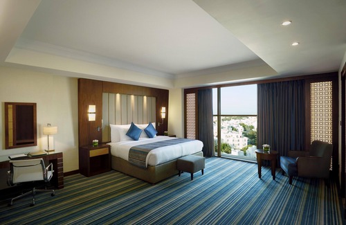Al Ghubrah Ash Shamaliyyah Hotel | Royal Tulip Muscat