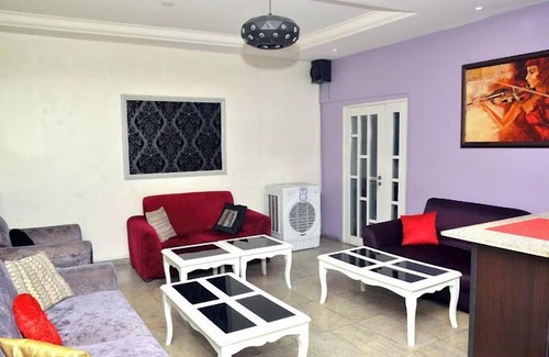 Port Harcourt Hotel | Royal Vantage Hotel and Suites