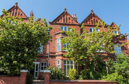 South Cliff Cottage | Royal Victoria House