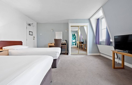 West Cliff Hotel | Royal Whitby