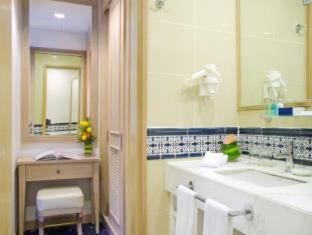 Clan Jetty Hotel | Royale Chulan Penang