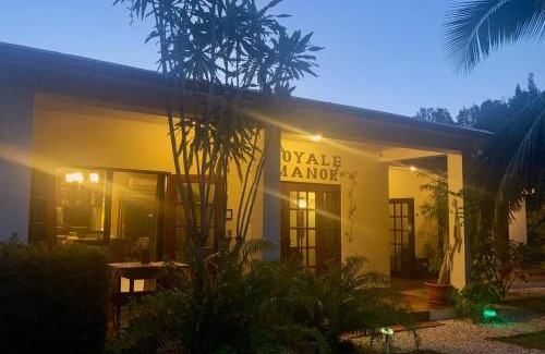 Corozal House | Royale Manor