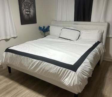 Gunter Afs House | Royale Palace Spacious 3brs 2 baths home