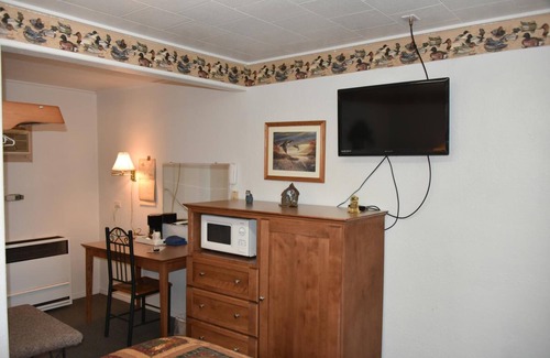 Malta Hotel | Royals Inn Motel