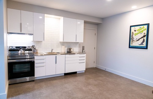 Edmundston Apartment | Royalty should stay here