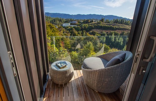 Ngaio Bay House | Roydons – Kaiteriteri Upstairs Holiday Unit