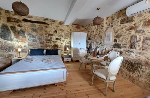 Kato Metochi Apartment | Roza Stone Studio & Suite