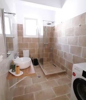 Benitses Apartment | Rozas house