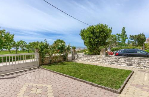 Ljubac Apartment | Rozza Pia