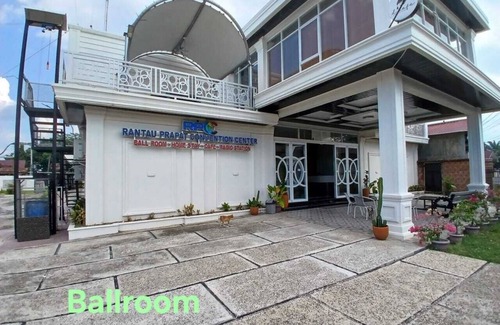 Rantauprapat Hotel | RPCC D'Homestay
