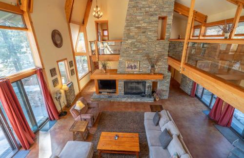 June Lake House | Rr-carson view1 Strap18-005