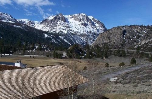 June Lake Apartment | Rr-interlaken 05