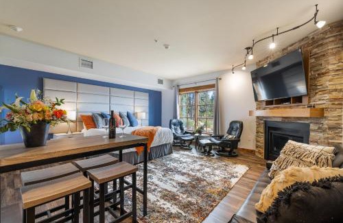 Donnelly House | Rr Retreat Tamarack Resort Premier Studio Ada