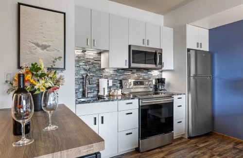 Donnelly House | Rr Retreat Tamarack Resort Premier Studio Ada