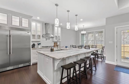 Stanton House | RRG Arch Fun House - Theatre, Game Room, Hot Tub & Views
