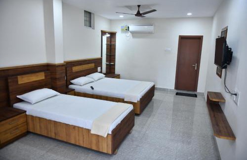 Vellore Hotel | RRR Residency