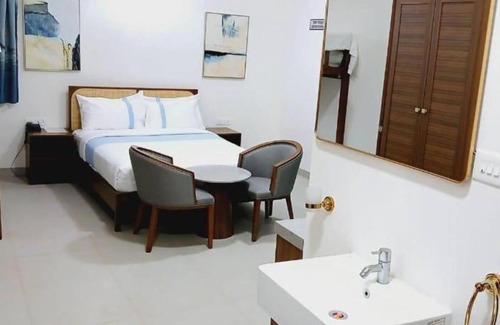 Courtallam Hotel | RS Honey Stay