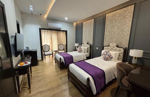 Sukkur Hotel | RT Grace Royal Taj Hotel Sukkur