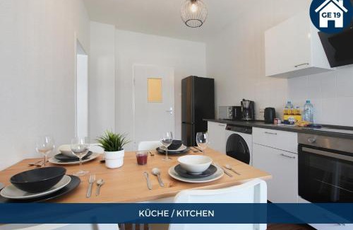 Uckendorf Apartment | RtR Gelsenkirchen - Bis zu 8 Personen - Voll ausgestattet - Modern - Garten - SMART TV - WIFI
