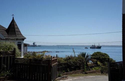 Bluff Apartment | RUA at Bluff