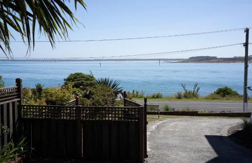 Bluff Apartment | RUA at Bluff